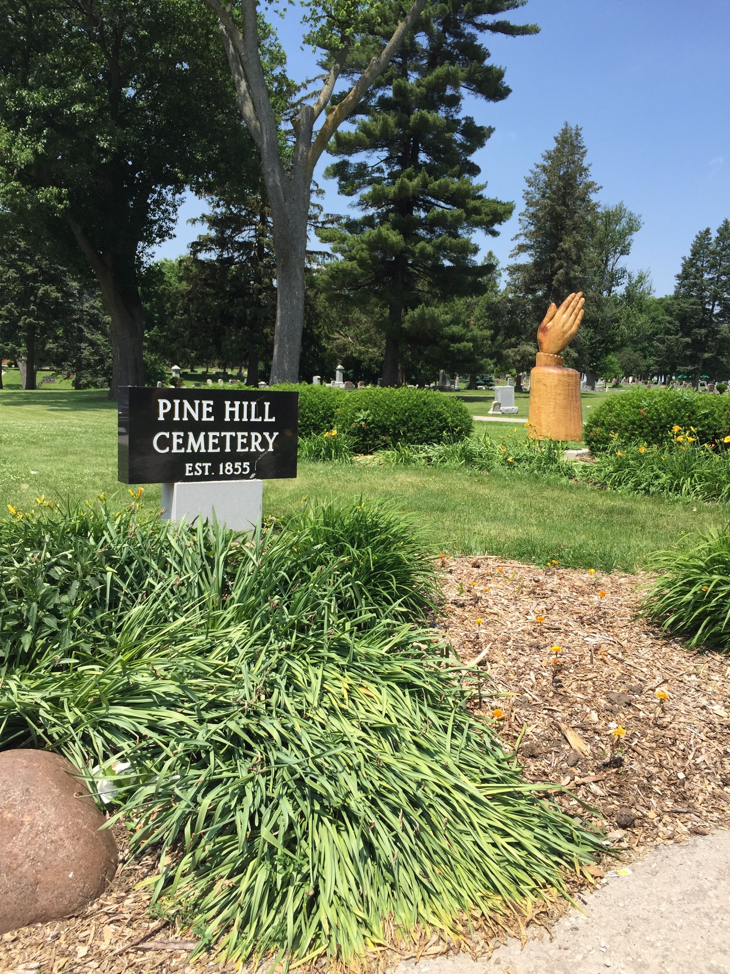 Pine Hill Cemetery